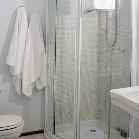 Noctis Bed & Breakfast